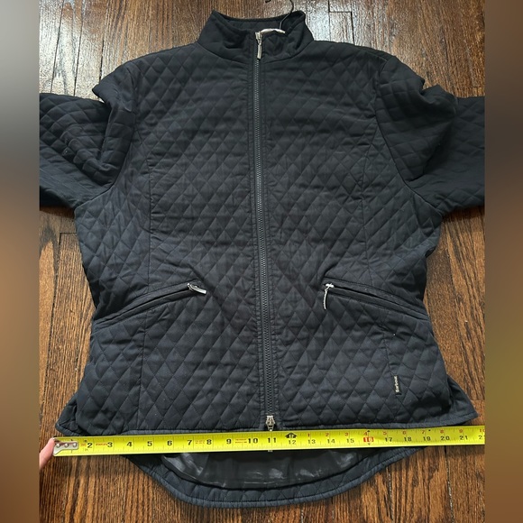 Barbour Quilted Jacket - Picture 15 of 16